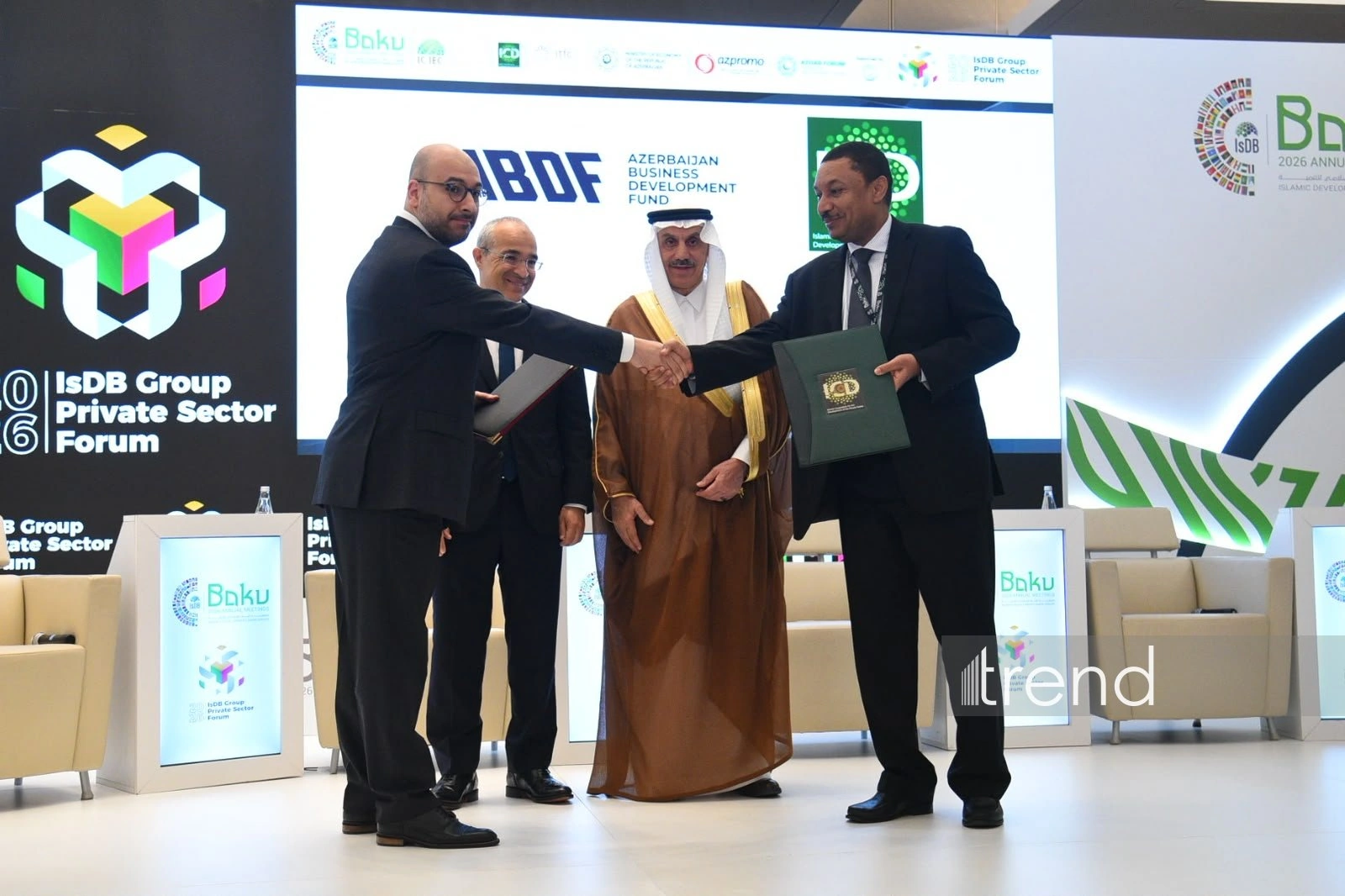 Azerbaijan seals $295M agreements with ICD at IsDB meetings in Baku (PHOTO)