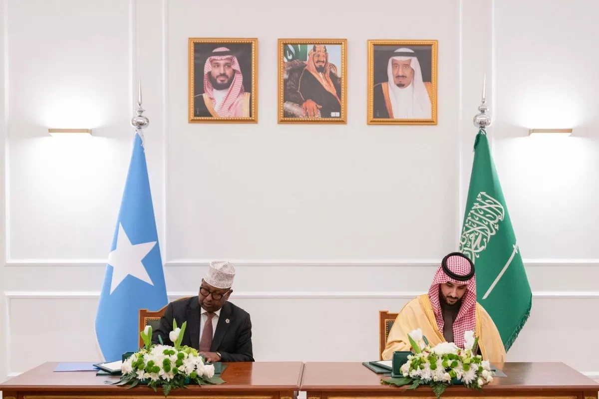 Somalia signs defence pact with Saudi Arabia amid Gulf rivalry