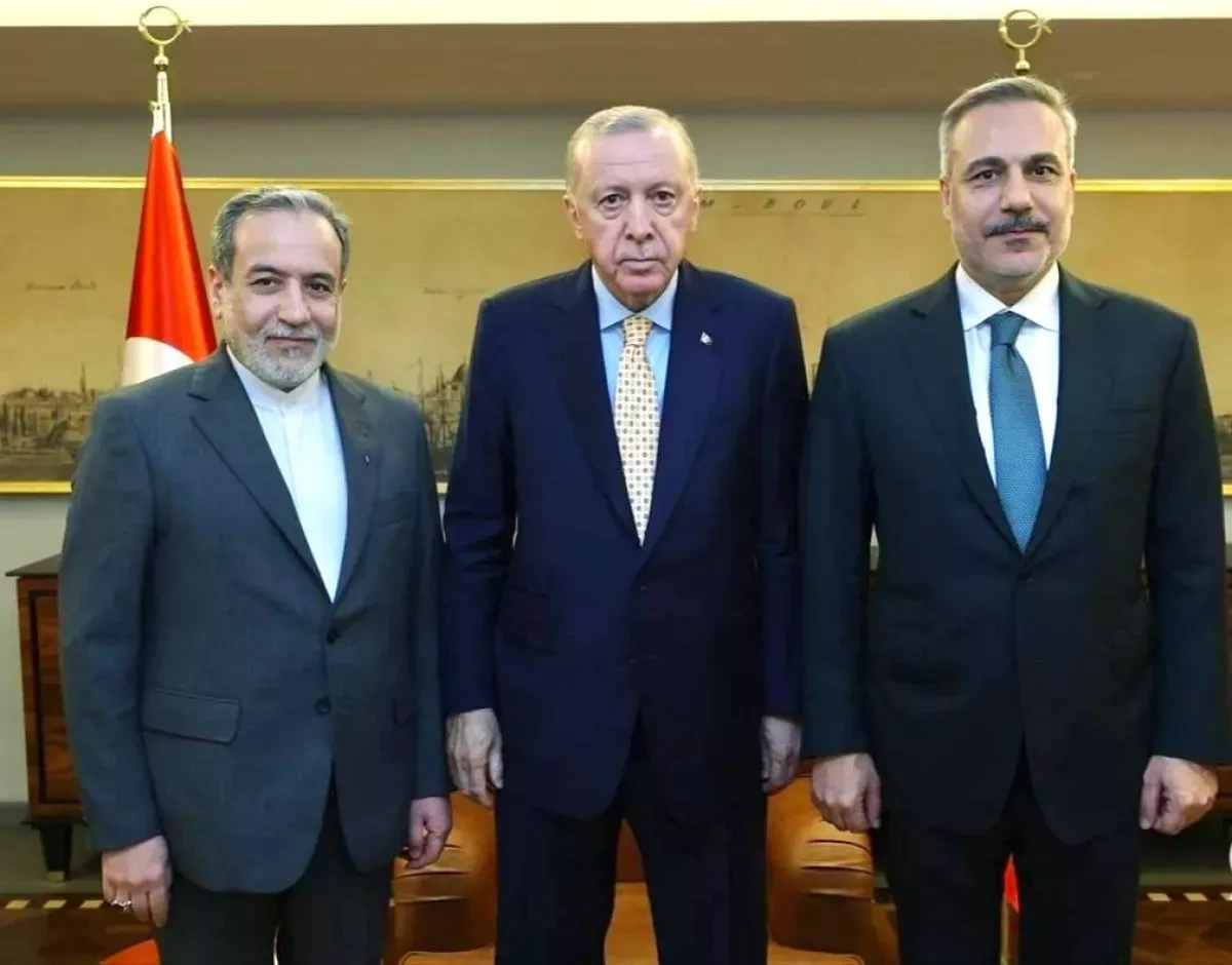 Iran commends Türkiye’s role in promoting regional peace, stability