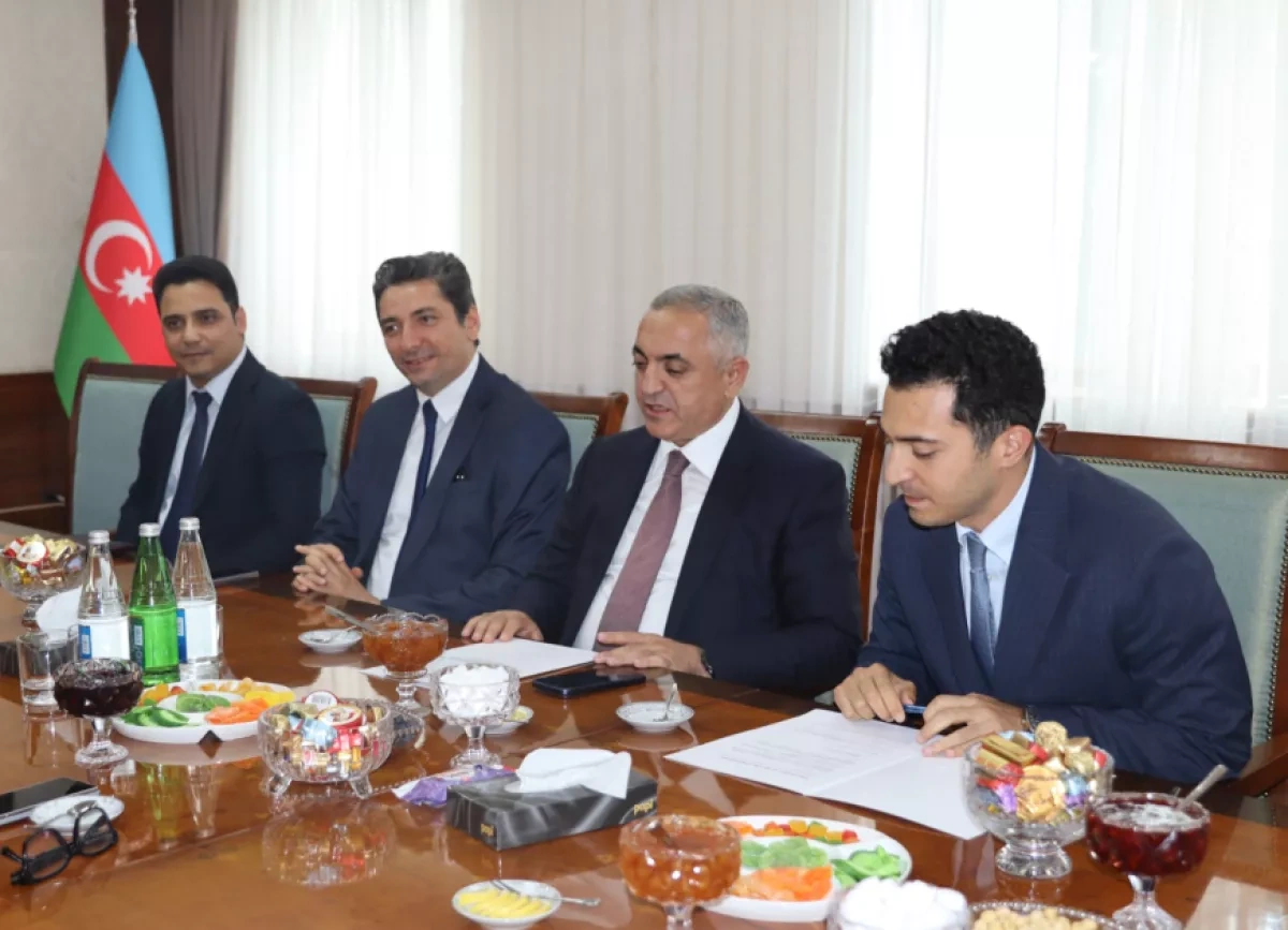 Romanian senate delegation visits Khankendi to review reconstruction efforts