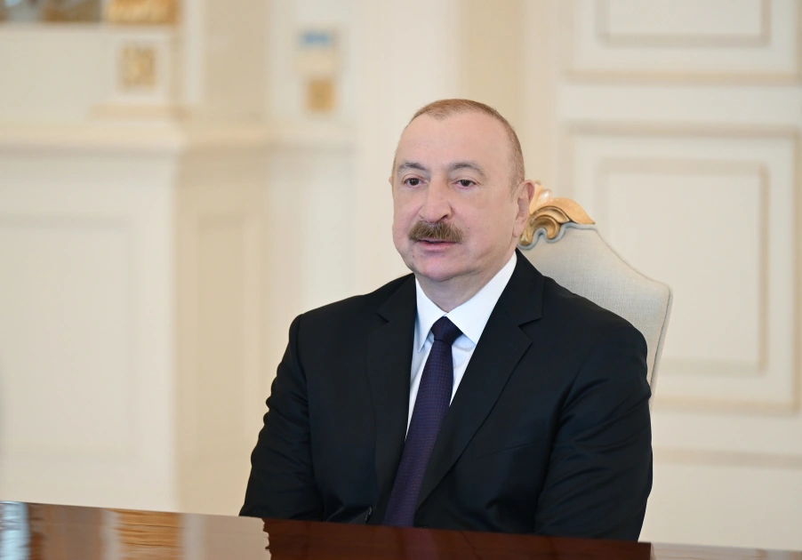 President Ilham Aliyev receives delegation led by Chairman of Islamic Development Bank group (PHOTO)