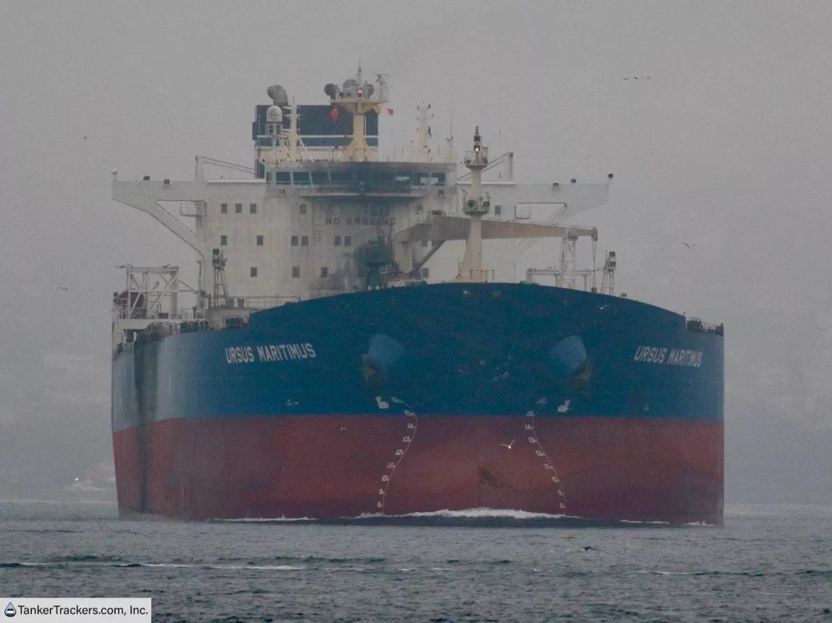Tanker URSUS MARITIMUS with signs of damage spotted in Istanbul VIDEO / PHOTO