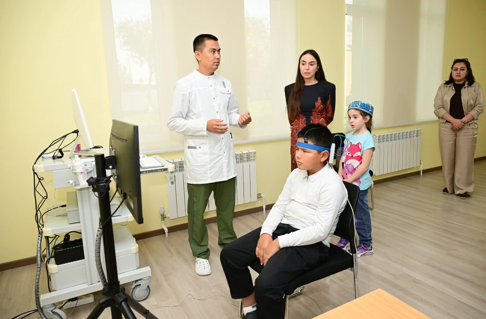 Heydar Aliyev Foundation VP Leyla Aliyeva explores activities of centers established for children with special needs in Samarkand (PHOTO)