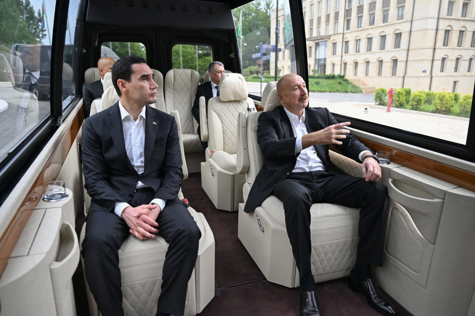 President Ilham Aliyev and President Serdar Berdimuhamedov visit Bulbul's house-museum in Shusha (PHOTO)