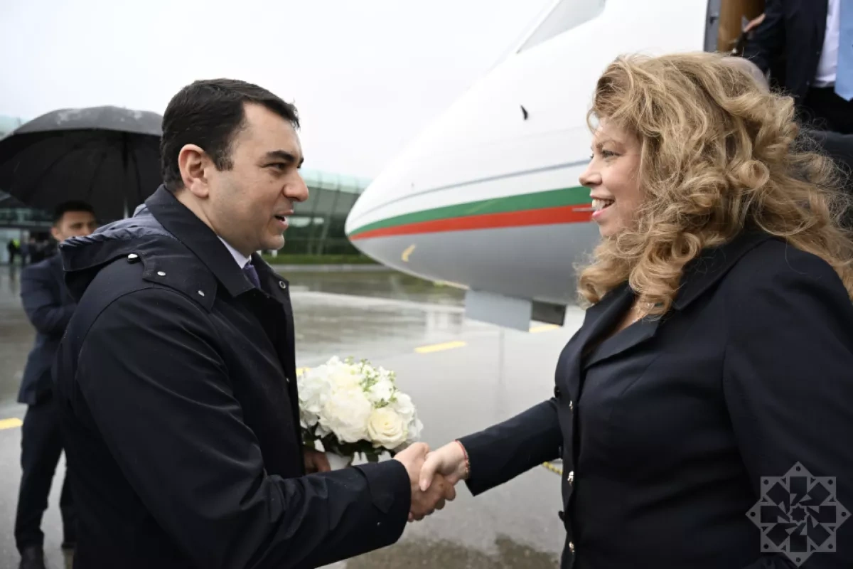 Bulgaria’s President Iliana Iotova lands in Azerbaijan for WUF13 PHOTO