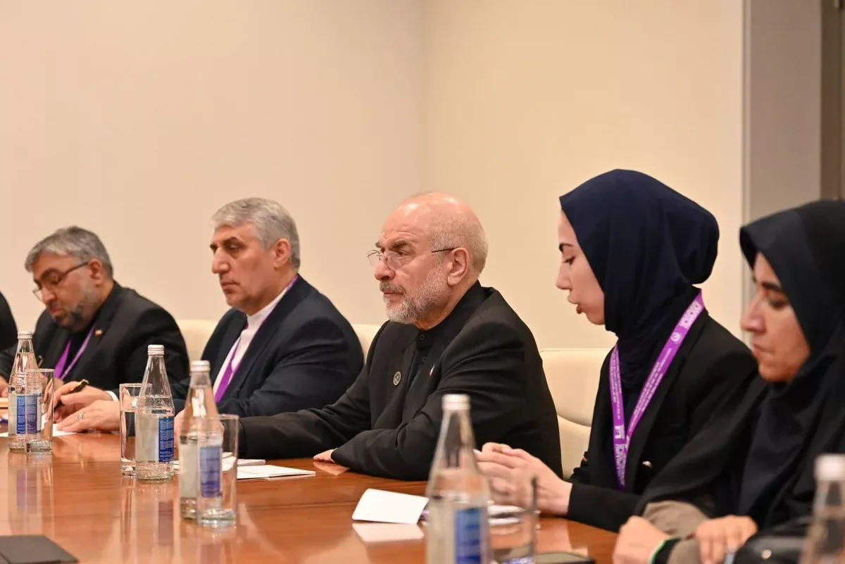 Iranian speaker praises Azerbaijan's support during recent events PHOTO