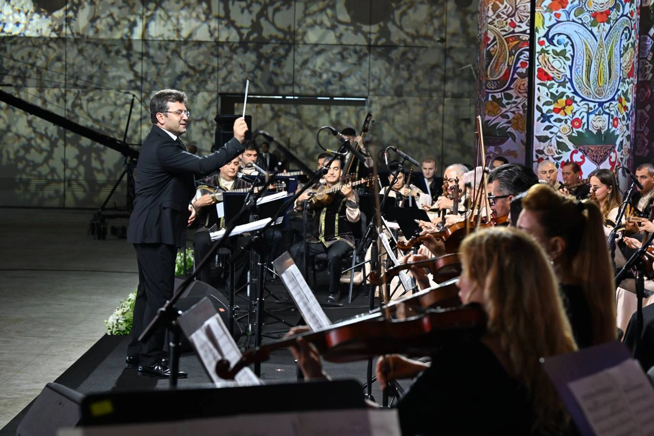 State banquet hosted on behalf of President Ilham Aliyev in honor of President of Turkmenistan (PHOTO)