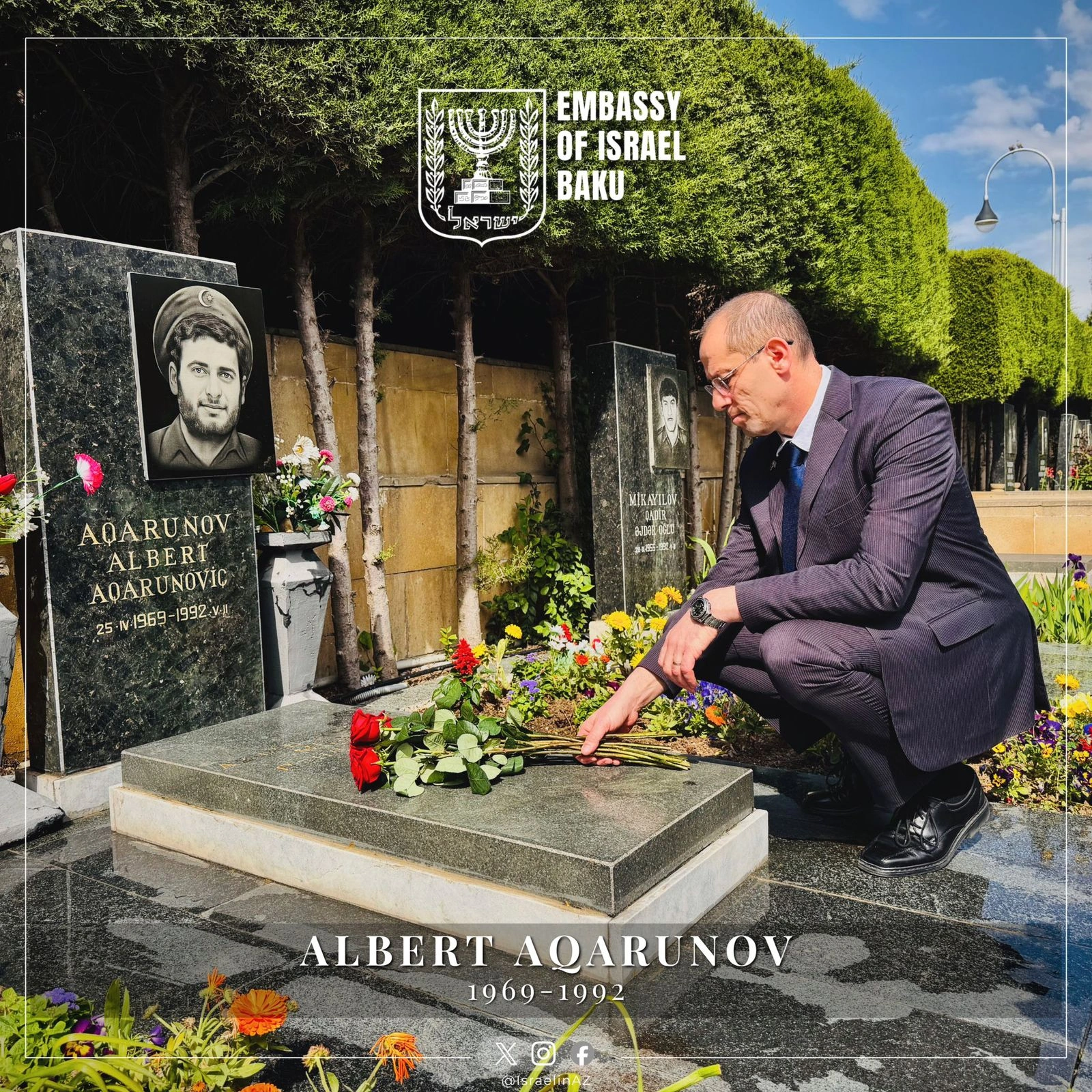 Israeli ambassador visits grave of Azerbaijani National Hero Albert Agarunov