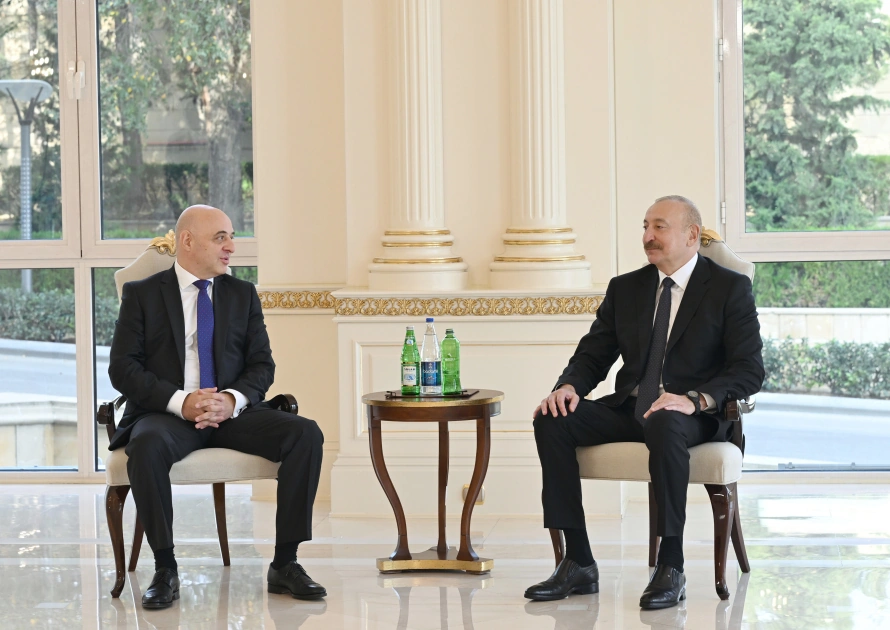 President Ilham Aliyev receives newly appointed ambassador of Georgia to Azerbaijan (PHOTO)