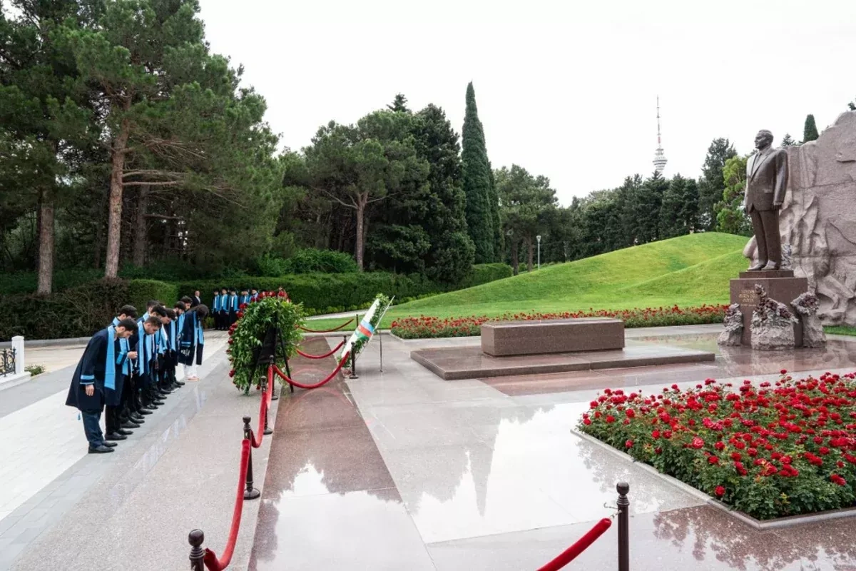 Azerbaijan’s leading religious affairs body marks 25-year milestone of stability PHOTO