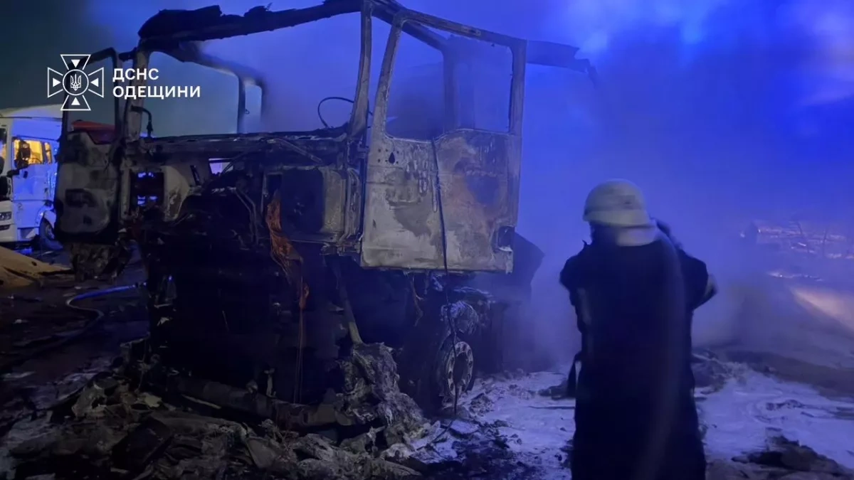 Russian attacks on Ukraine leave two dead, 20 injured PHOTO
