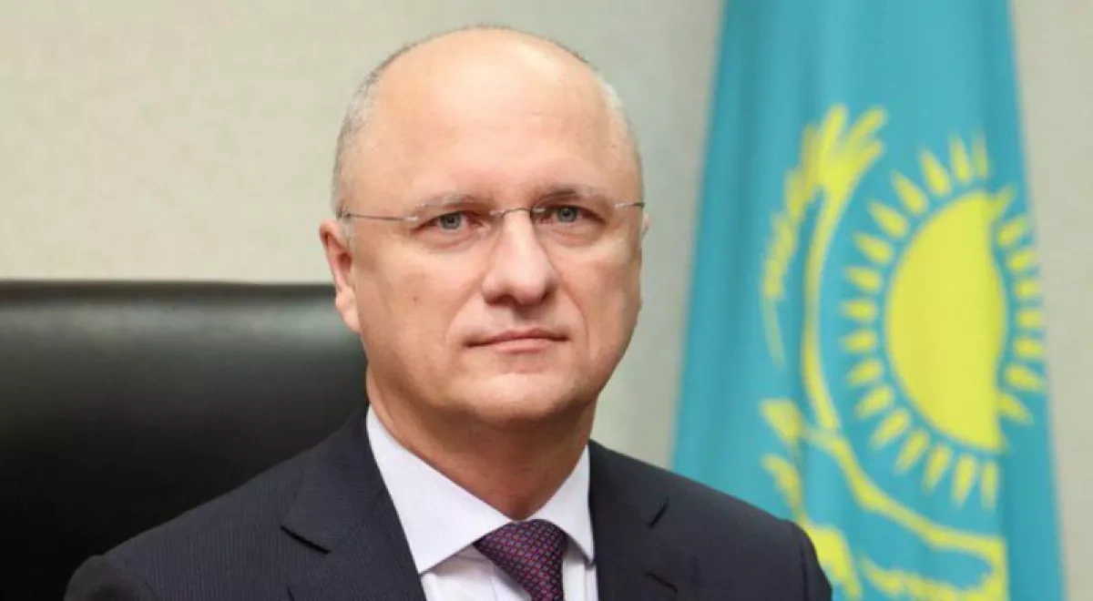 Kazakh president unveils leadership changes in presidential administration PHOTO