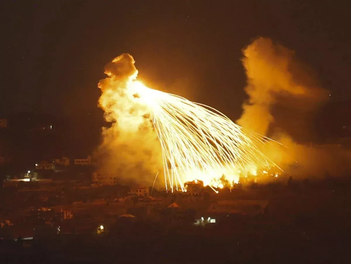 IDF says it struck Hezbollah targets in southern Lebanon VIDEO