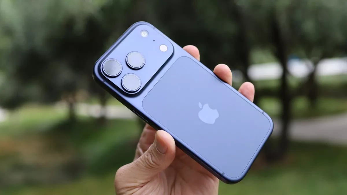 Apple warns of rising costs as AI-fueled chip shortage bites
