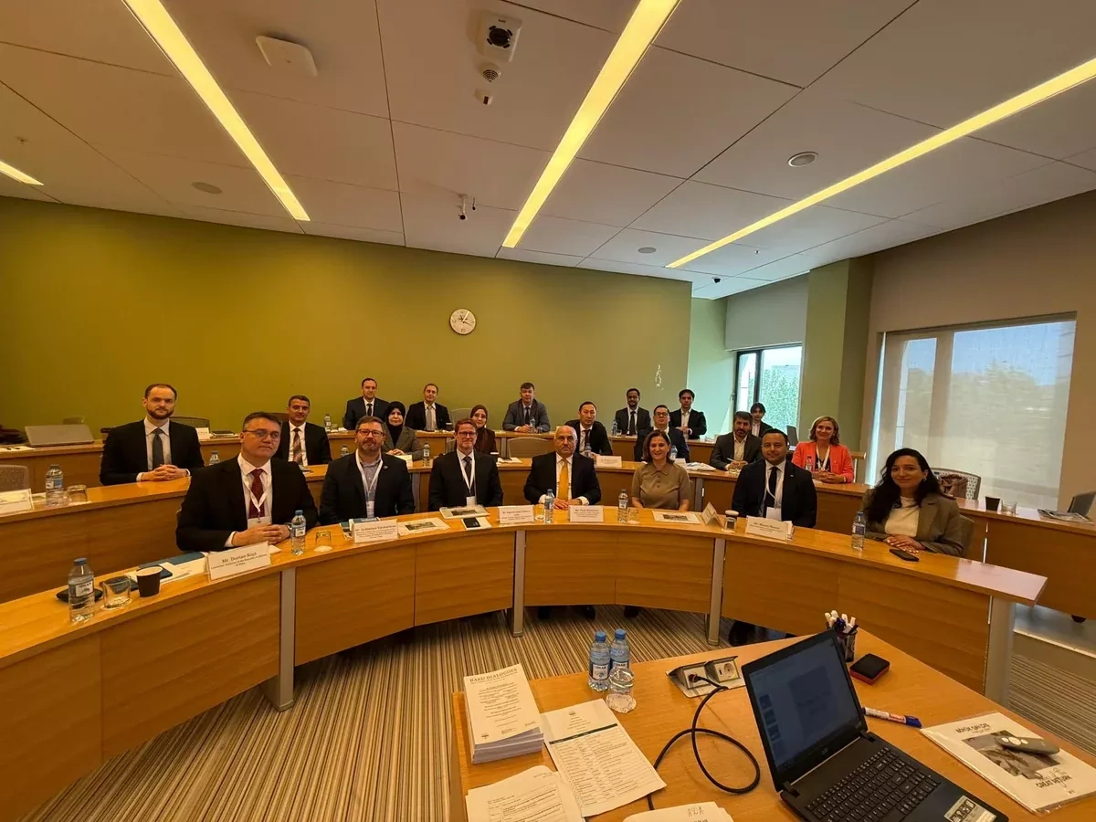 Azerbaijan details large-scale resettlement drive in briefing for foreign envoys PHOTO