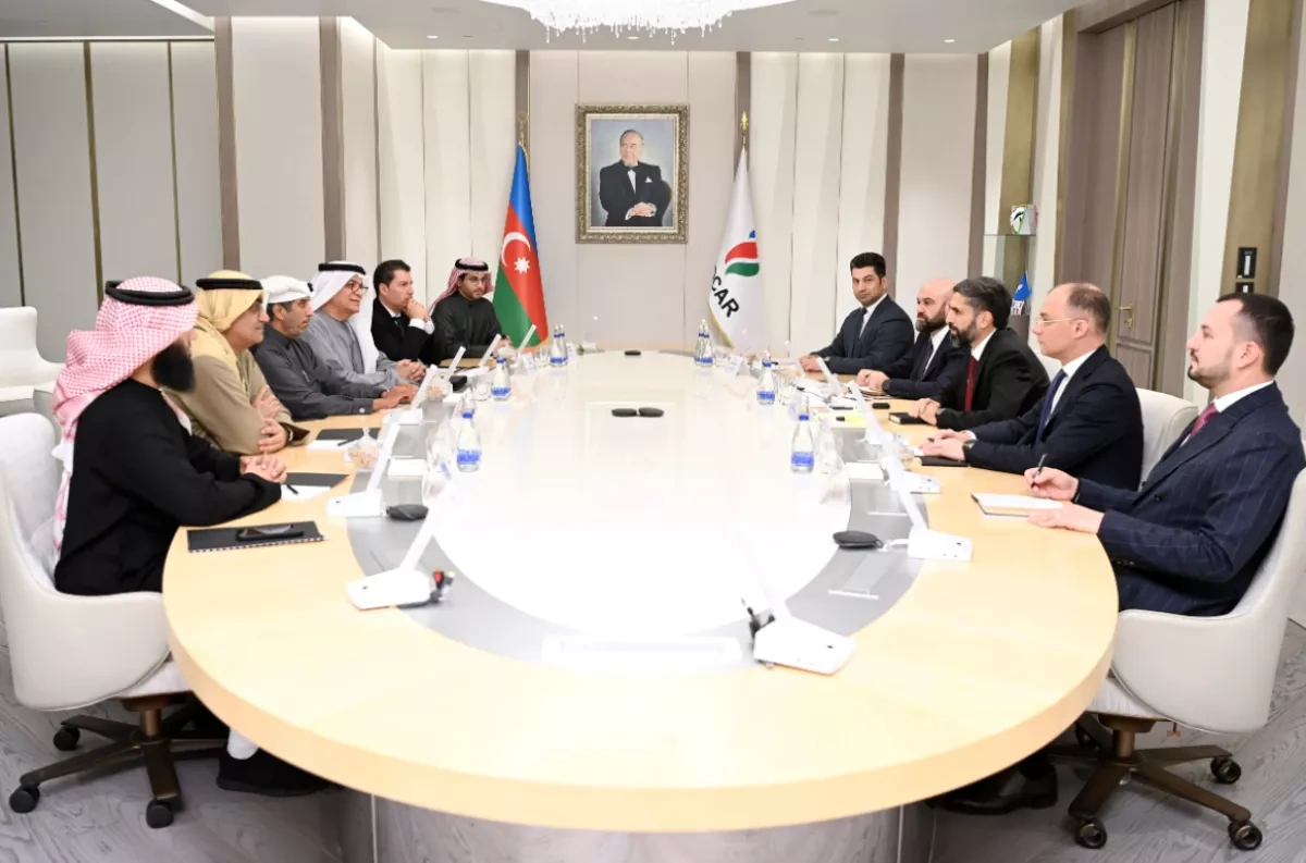 SOCAR, ENOC explore expanded energy cooperation