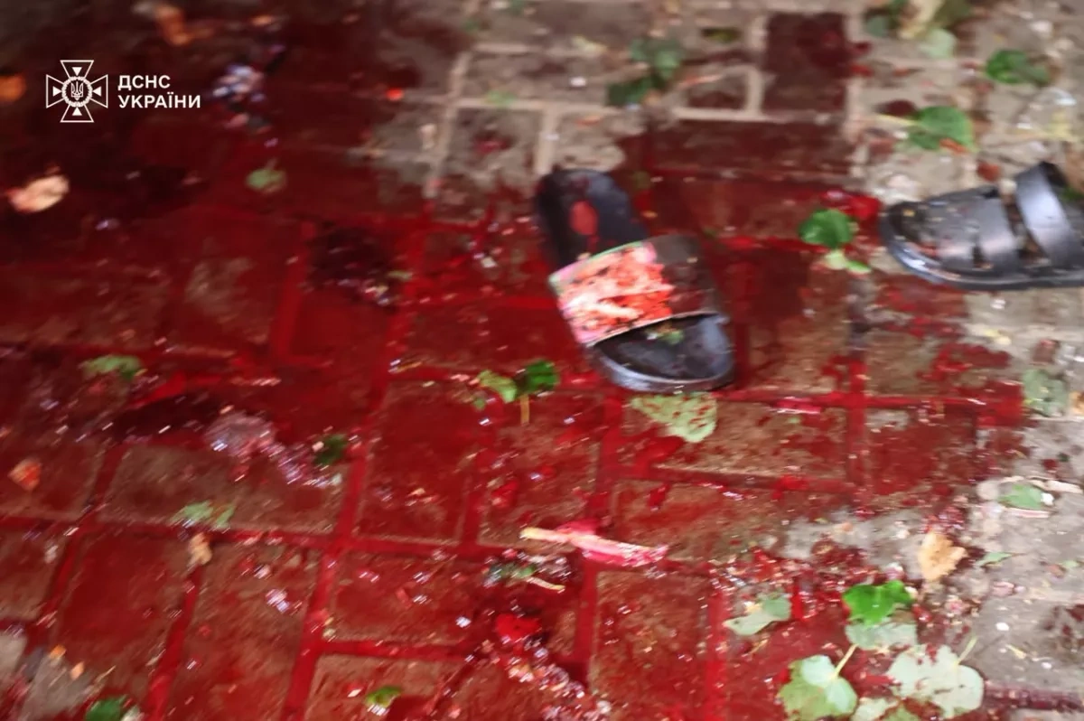 Russian airstrike on Ukraine's Sumy kills four, including child, injures 27 PHOTO
