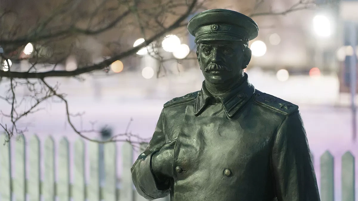 Stalin statue remains in place despite Russian court ruling