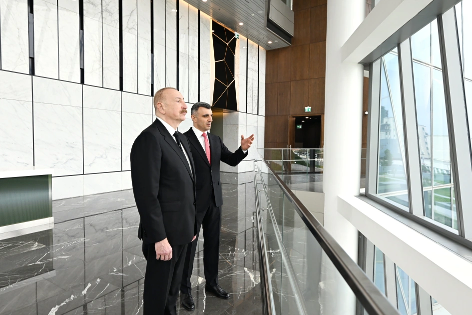 President Ilham Aliyev attends opening of new building of Central Bank (PHOTO)
