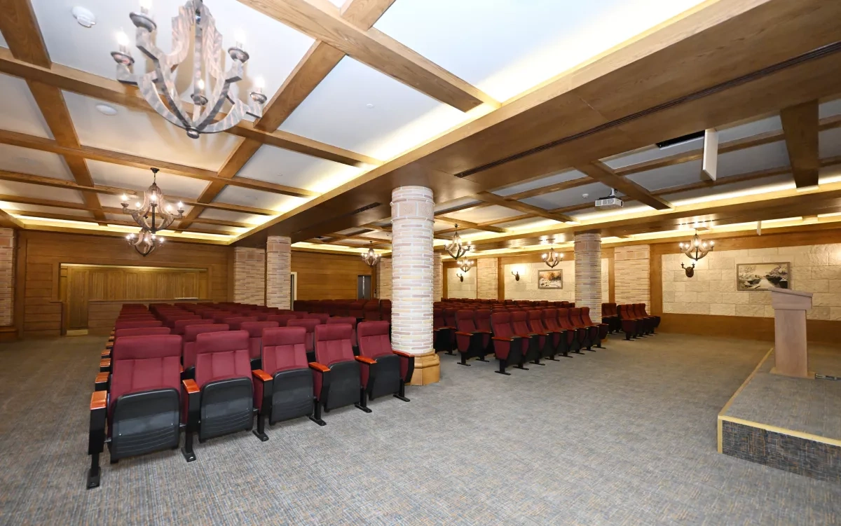 Azerbaijani leader, first lady attend Pirgulu Park hotel opening in Shamakhi PHOTO / UPDATED