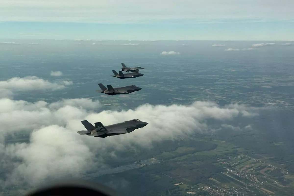 Poland scrambles fighter jets as explosions shake Ukraine