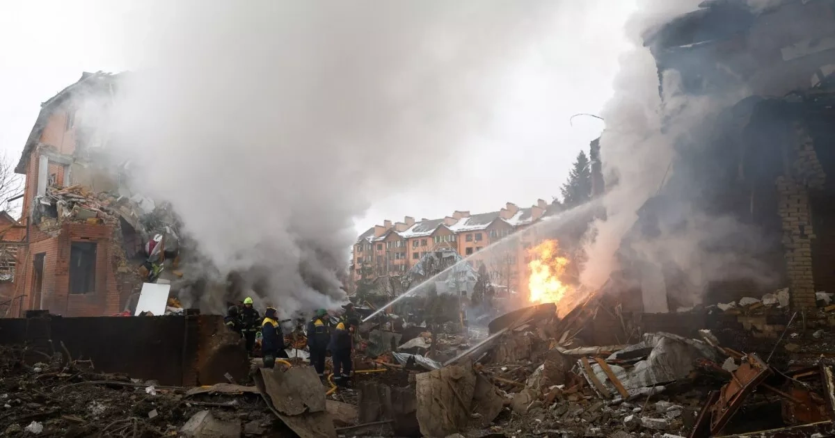 Russia launches massive strikes across Ukraine, leaving casualties, damage VIDEO