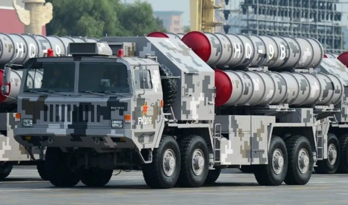 US and Iran face high-stakes diplomacy in Oman Between missiles and meetings