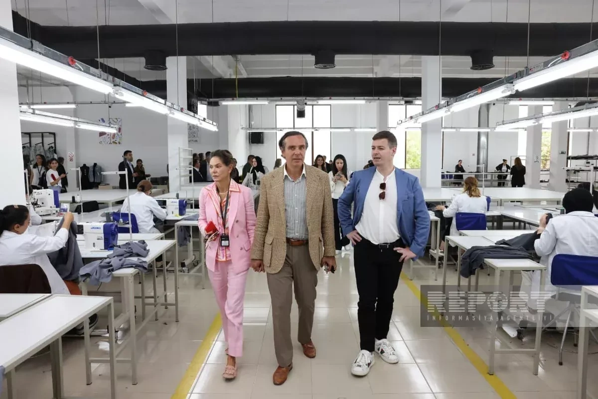 Foreign diplomats tour garment factory in Azerbaijan's Khankendi PHOTO
