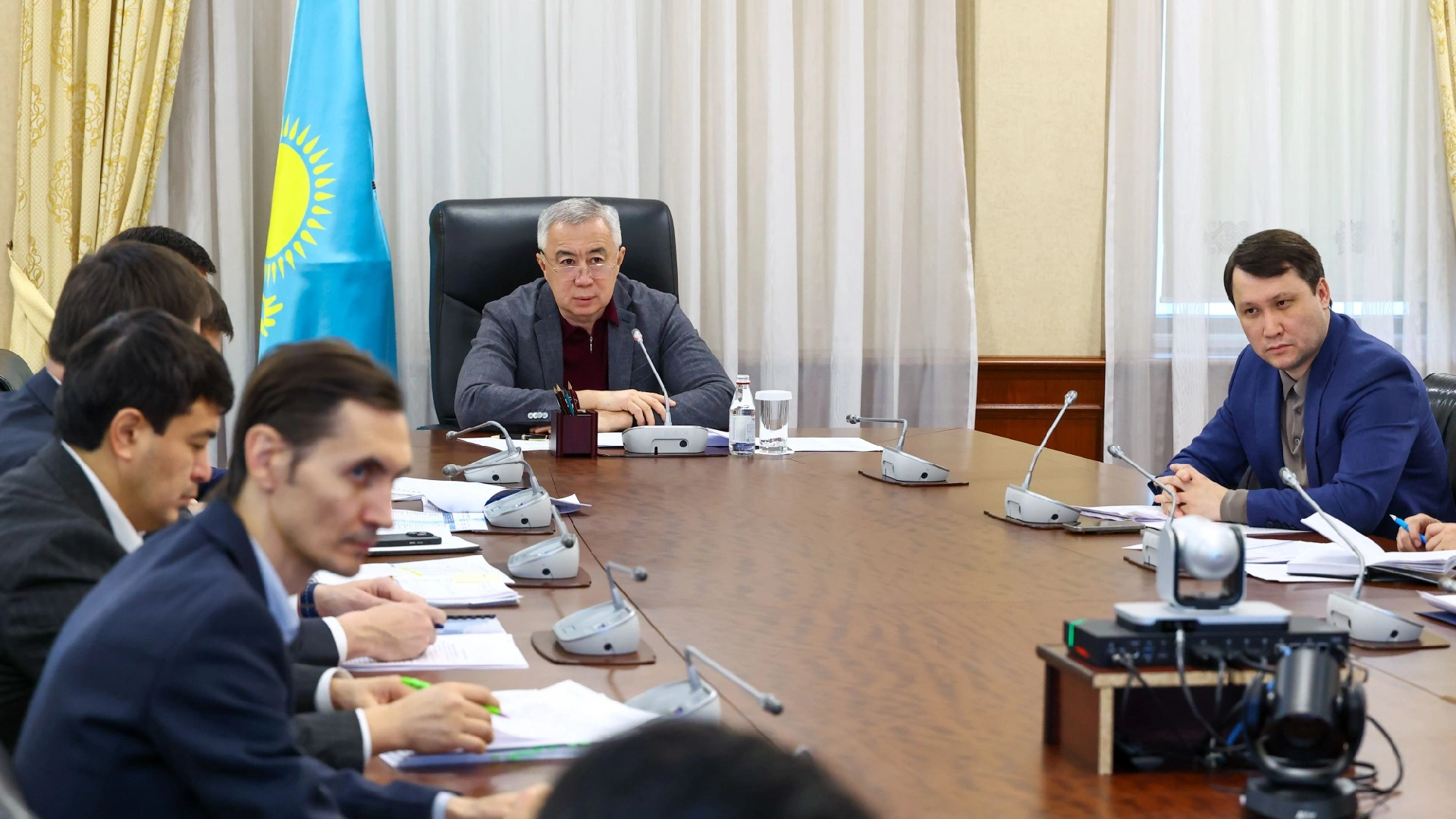 Kazakhstan moves to stabilize prices with green corridors for Turkmen vegetables