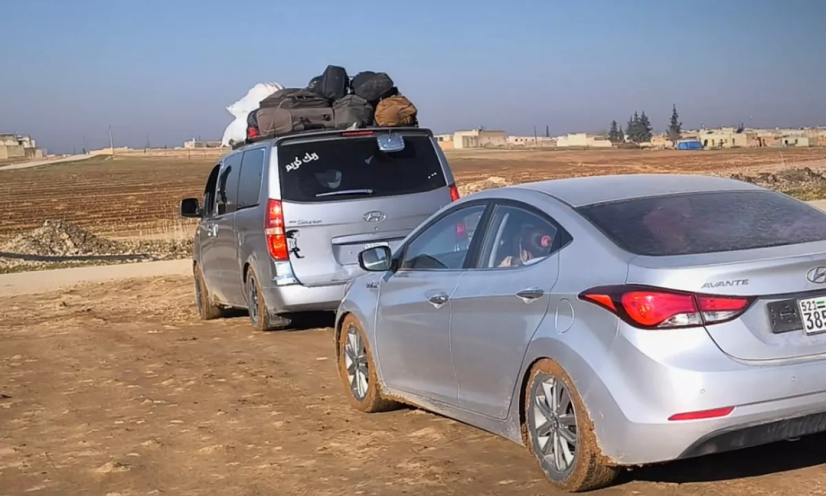Civilians escape from Syria's Mabouja village amid SDF blockade PHOTO