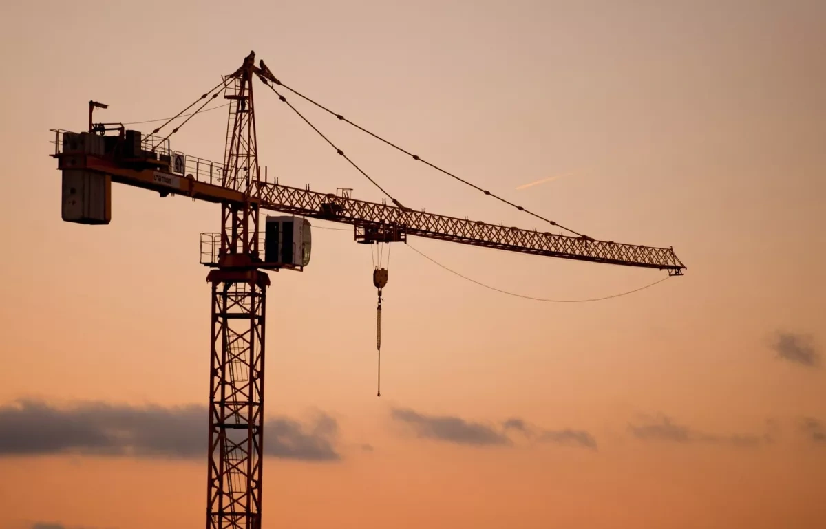 Construction crane collapse claims three lives in Yerevan