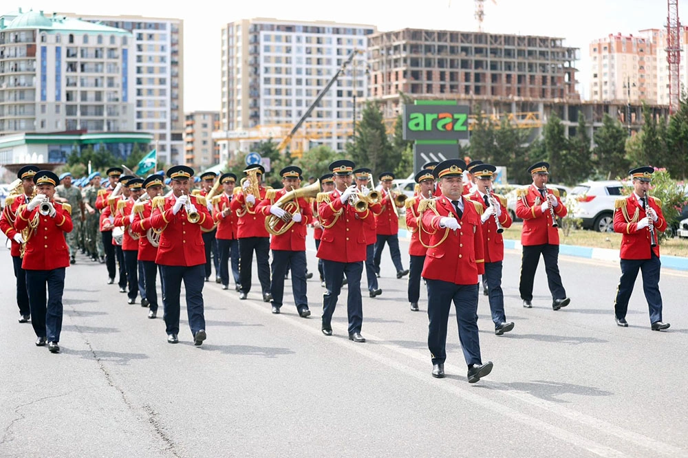 Azerbaijan marks Armed Forces Day with military marches across nation (PHOTO)