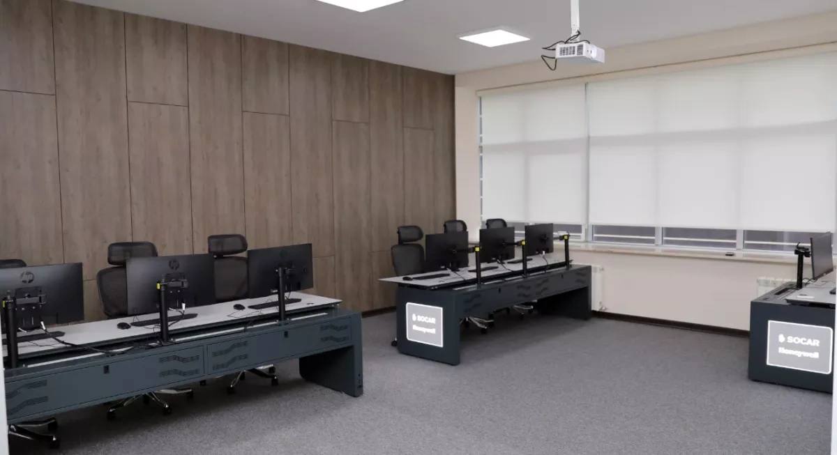 SOCAR, Honeywell launch Operational Technology Academy in Baku PHOTO