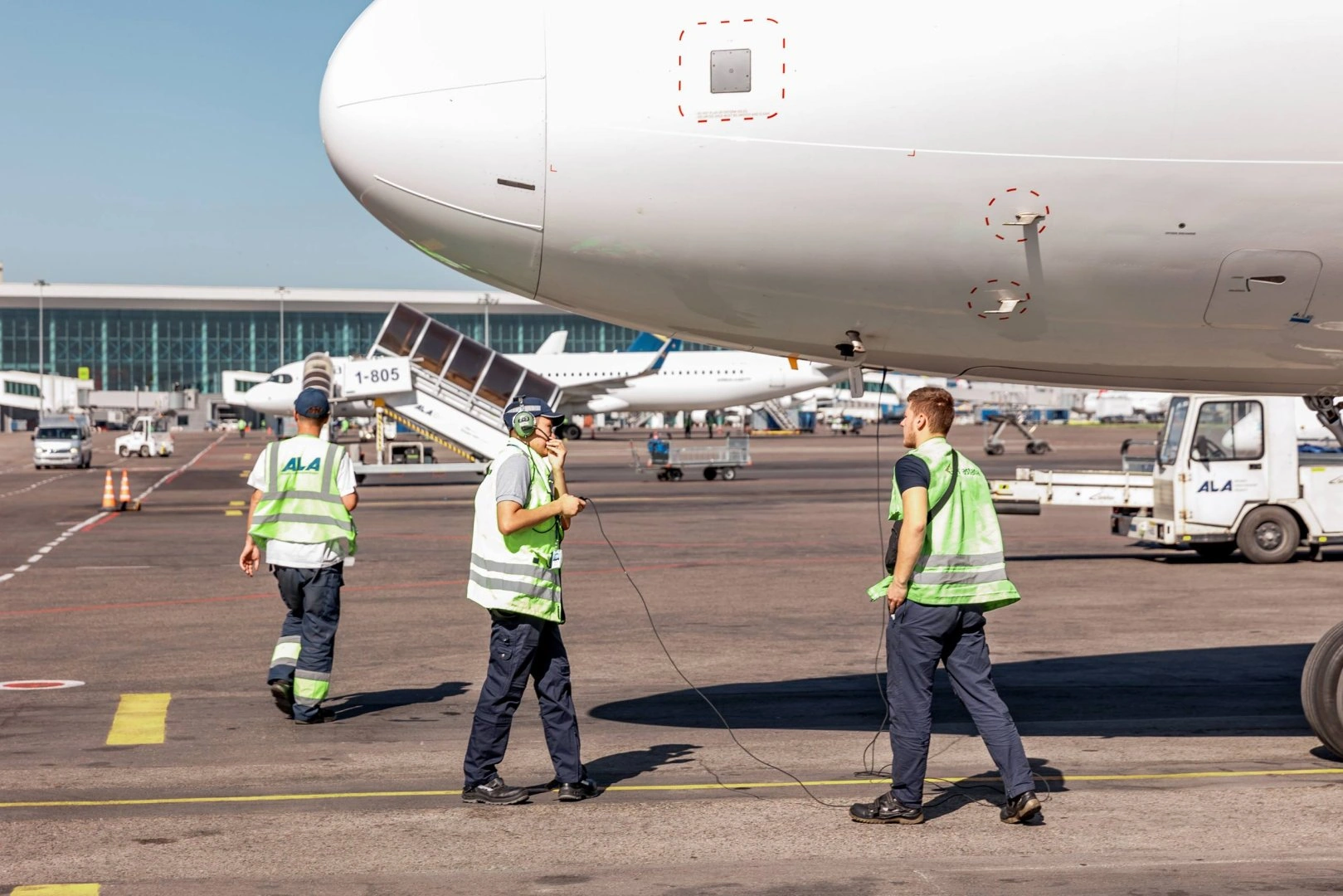 KazMunayGas and Almaty Airport discuss jet fuel supply cooperation