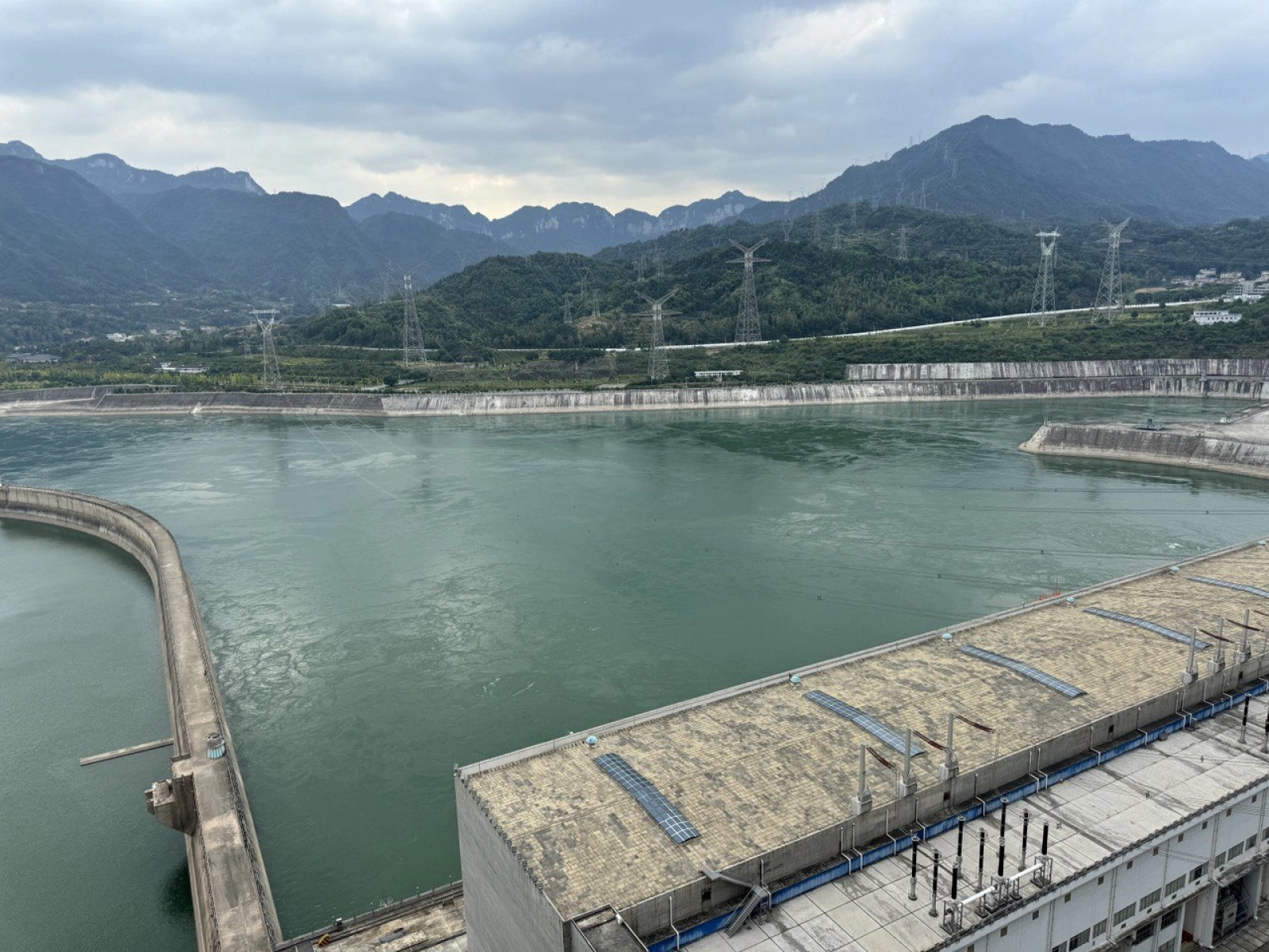 Kazakhstan plans to deploy 1.6 GW of industrial energy storage capacity