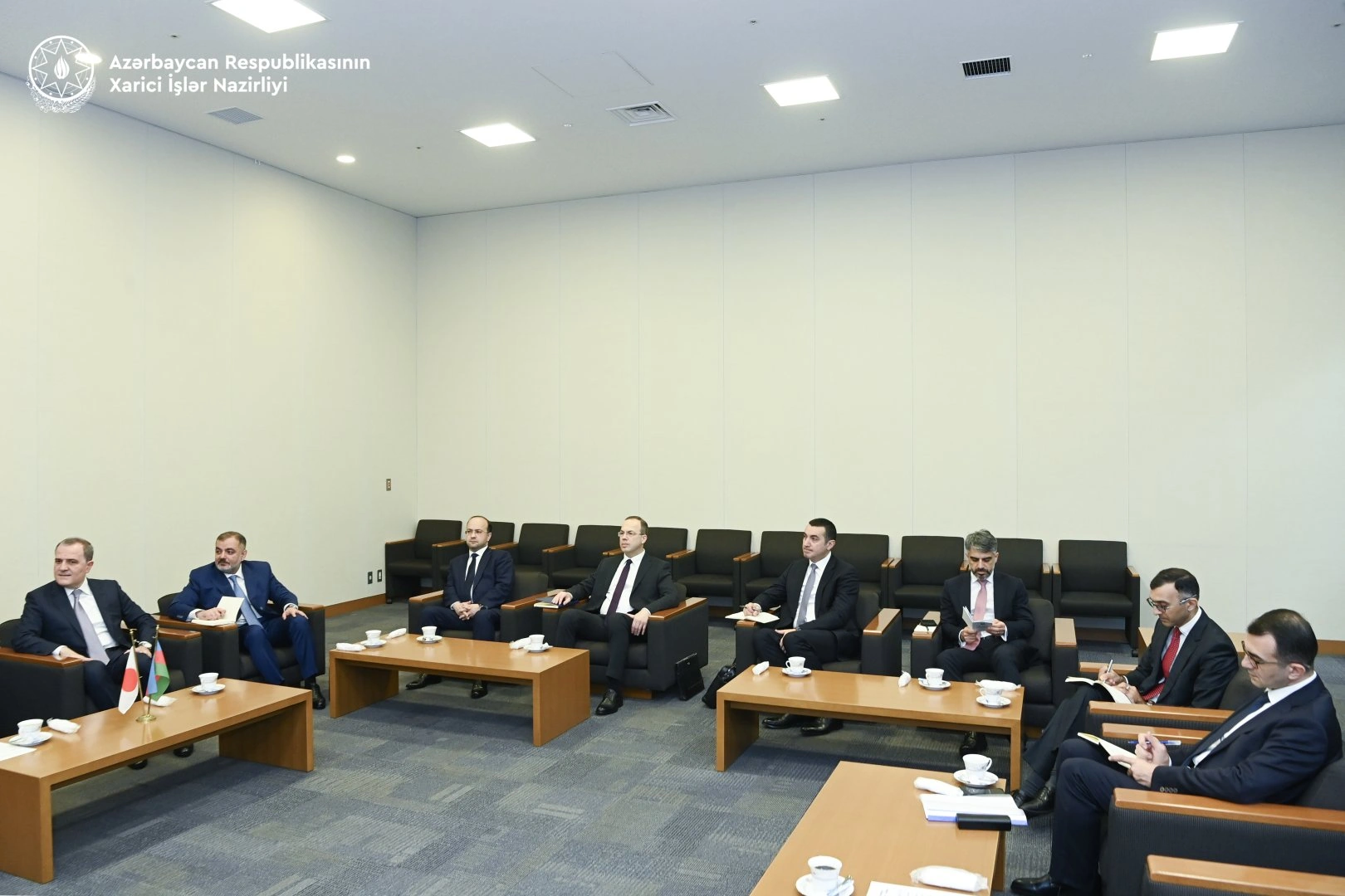Azerbaijani FM meets with Friendship League members in Tokyo (PHOTO)