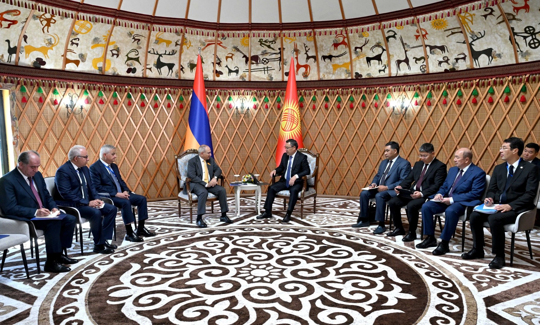 Kyrgyzstan, Armenia explore new frontiers for economic cooperation