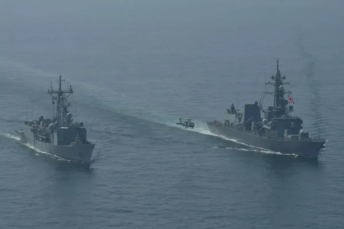 Media: Tokyo considers deploying naval forces to Strait of Hormuz