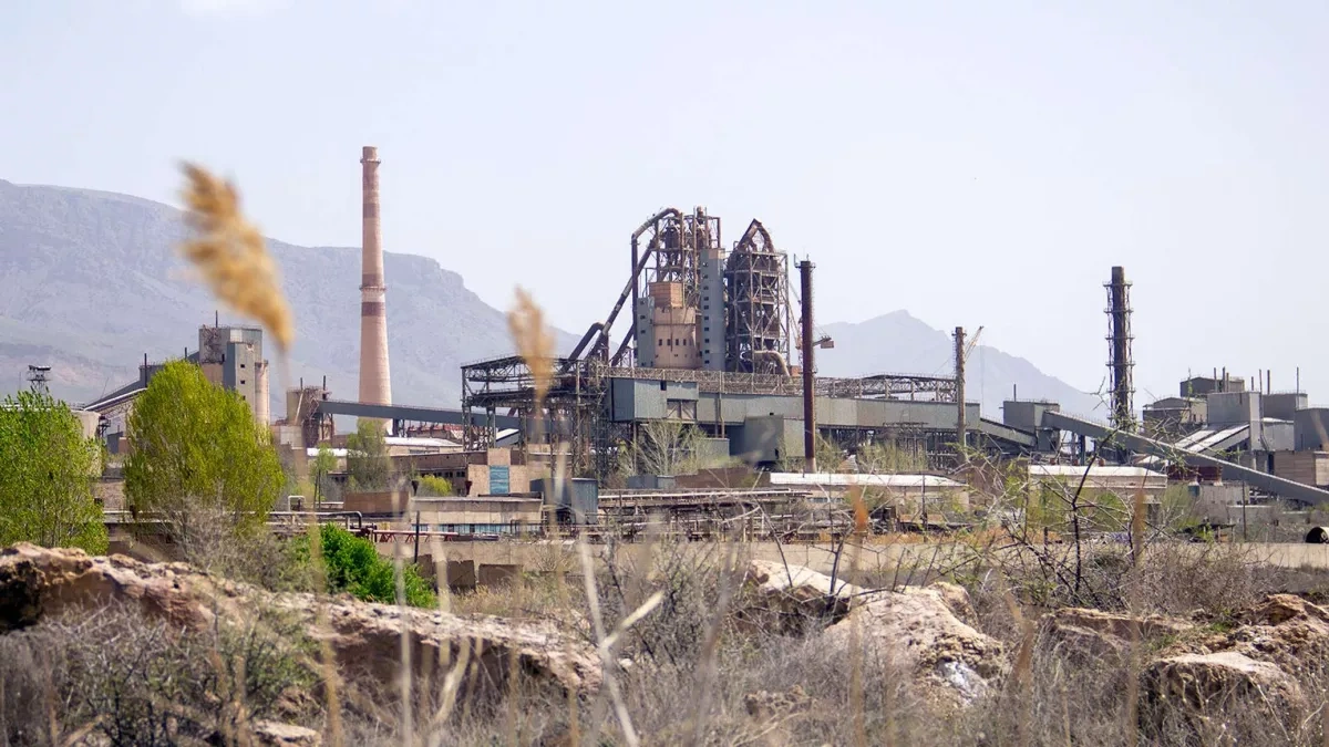 Dispute over Ararat Cement plant escalates in Armenia VIDEO