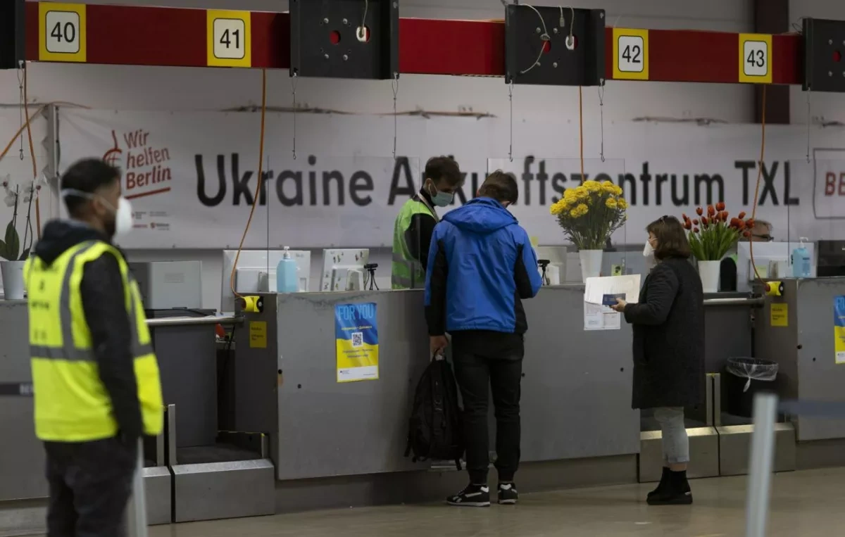 Ukrainian women in EU may face military service document checks