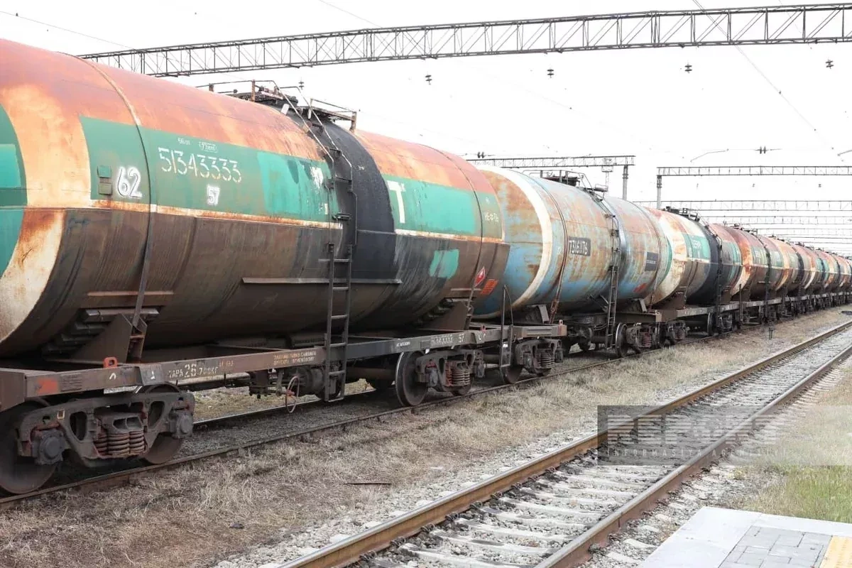 Azerbaijan sends another shipment of diesel fuel to Armenia