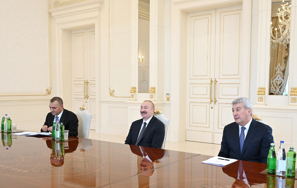 President Ilham Aliyev receives Secretary-General of World Tourism Organization (PHOTO)