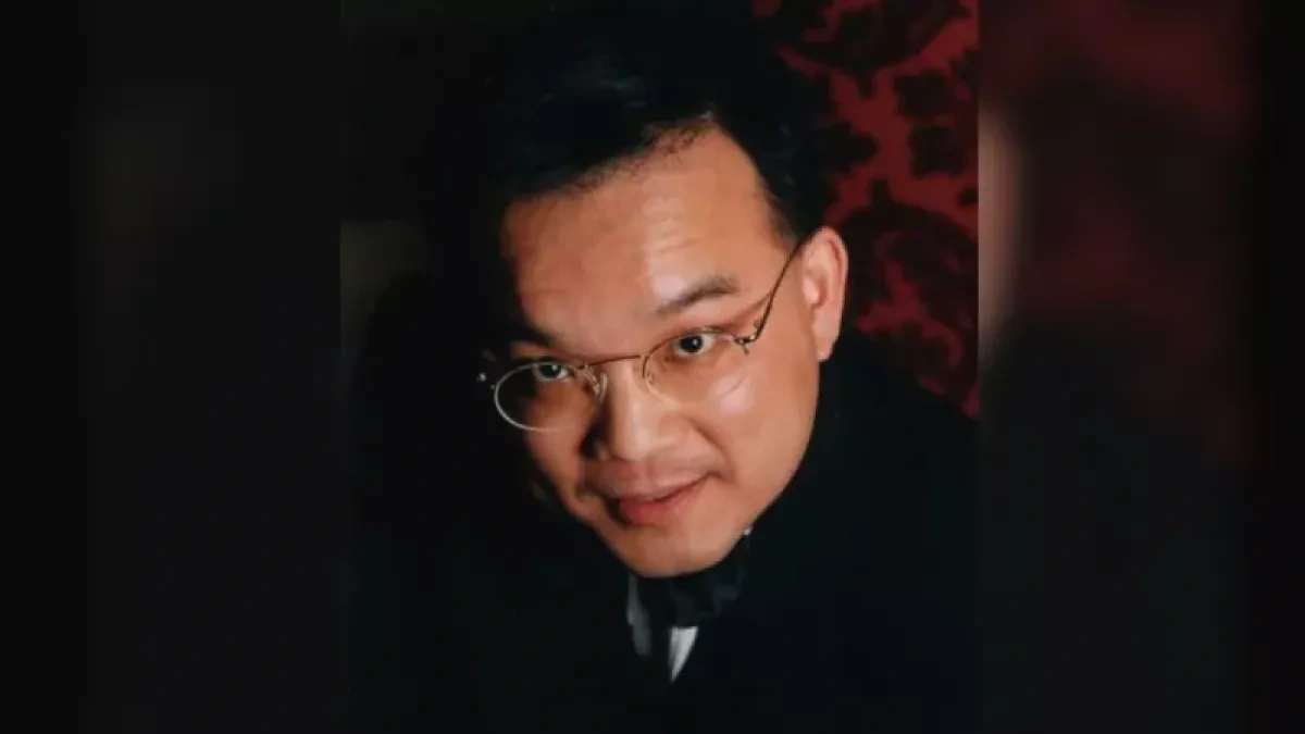 Canadian man admits role in global "suicide packet" network