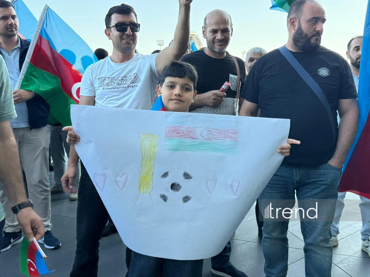 Azerbaijan’s European minifootball champions return home (PHOTO)