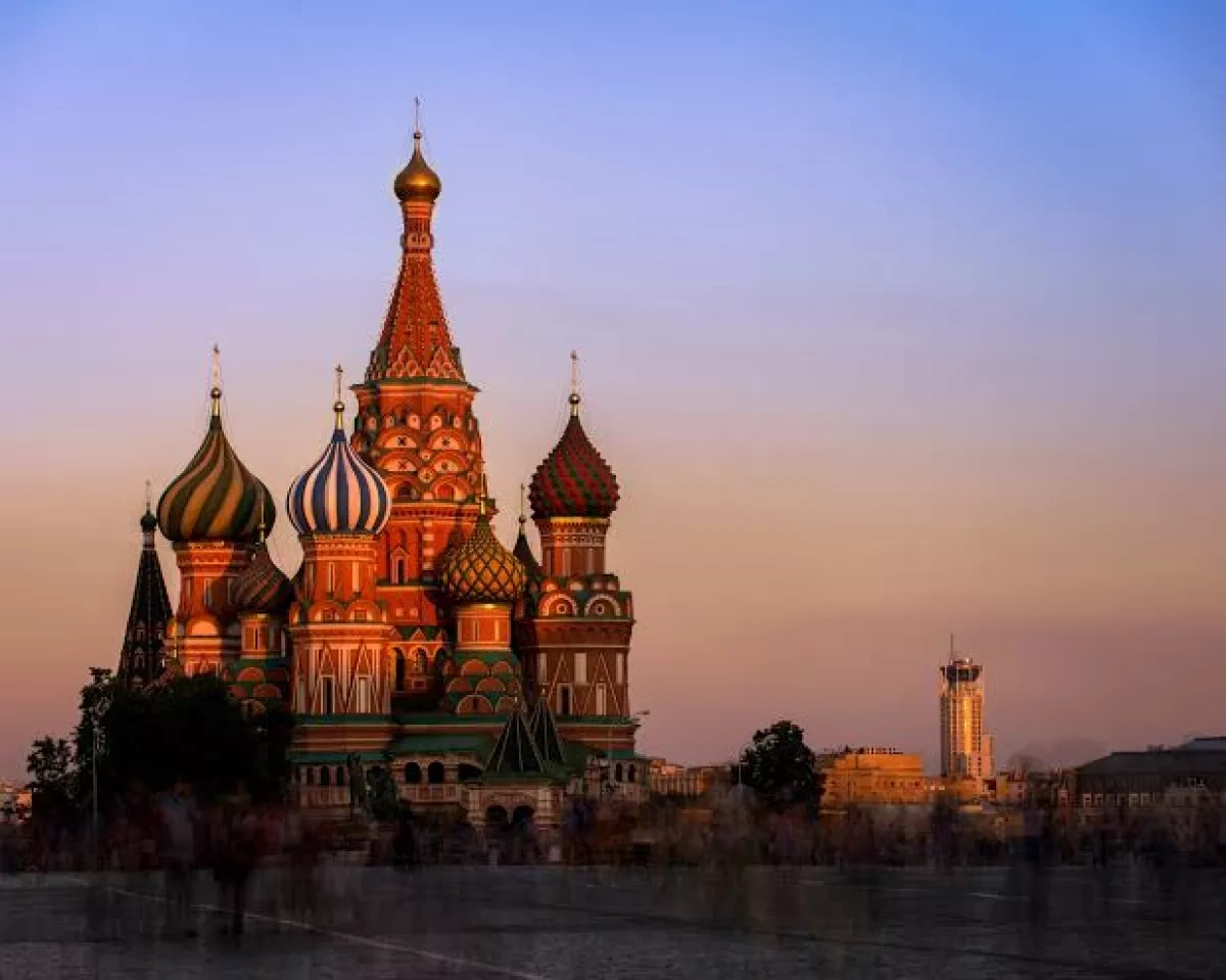 FT: Kremlin-linked payment network moved $6.9 billion through global banks