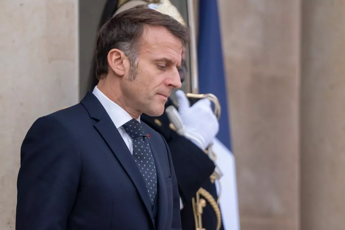 Macron faces protocol misstep during NATO welcome ceremony