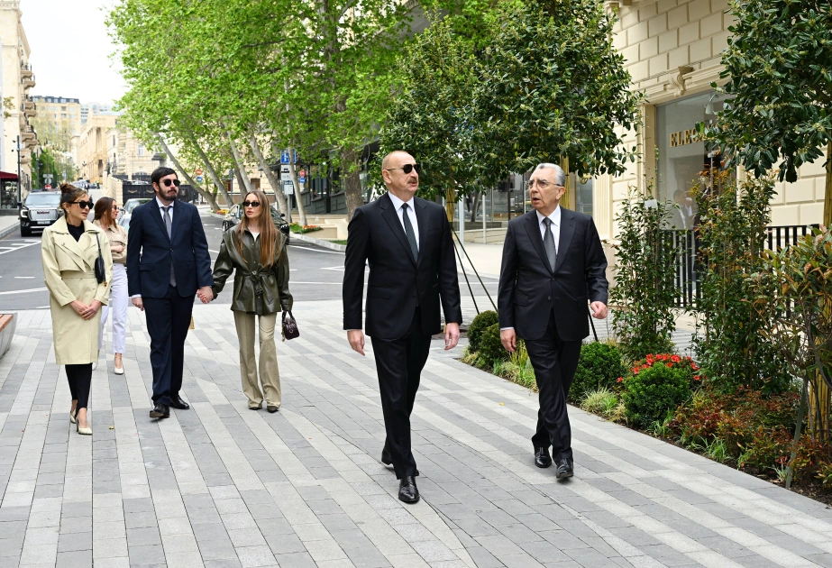 President Ilham Aliyev, First Lady Mehriban Aliyeva attend inauguration of Islam Safarli Street following reconstruction (PHOTO)