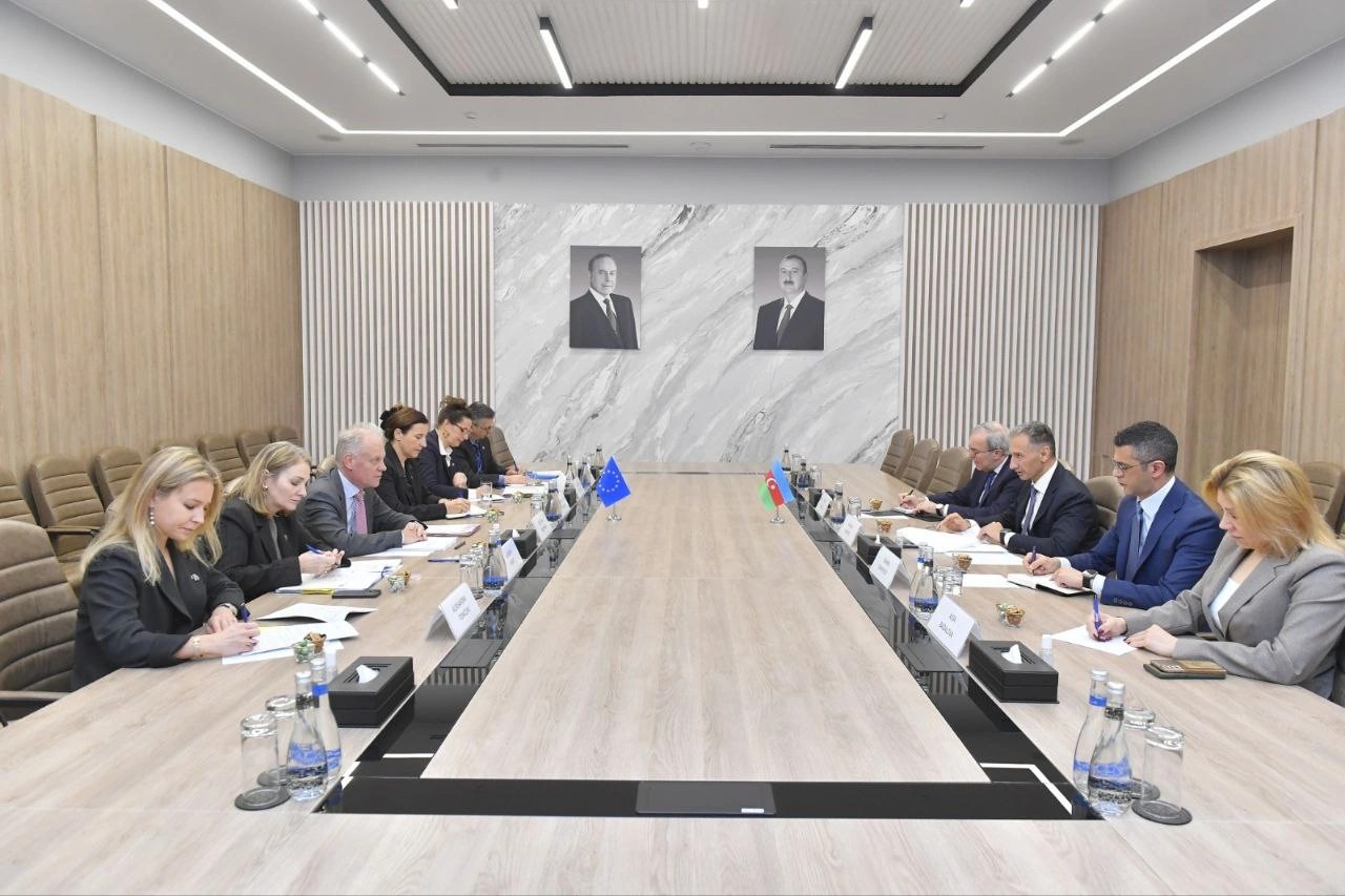 Azerbaijan, EU discuss inclusion of Zangezur corridor in TEN-T network