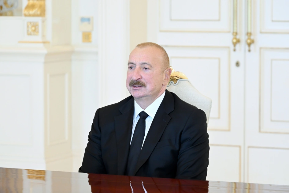 President Ilham Aliyev receives Turkish Foreign Minister (PHOTO)