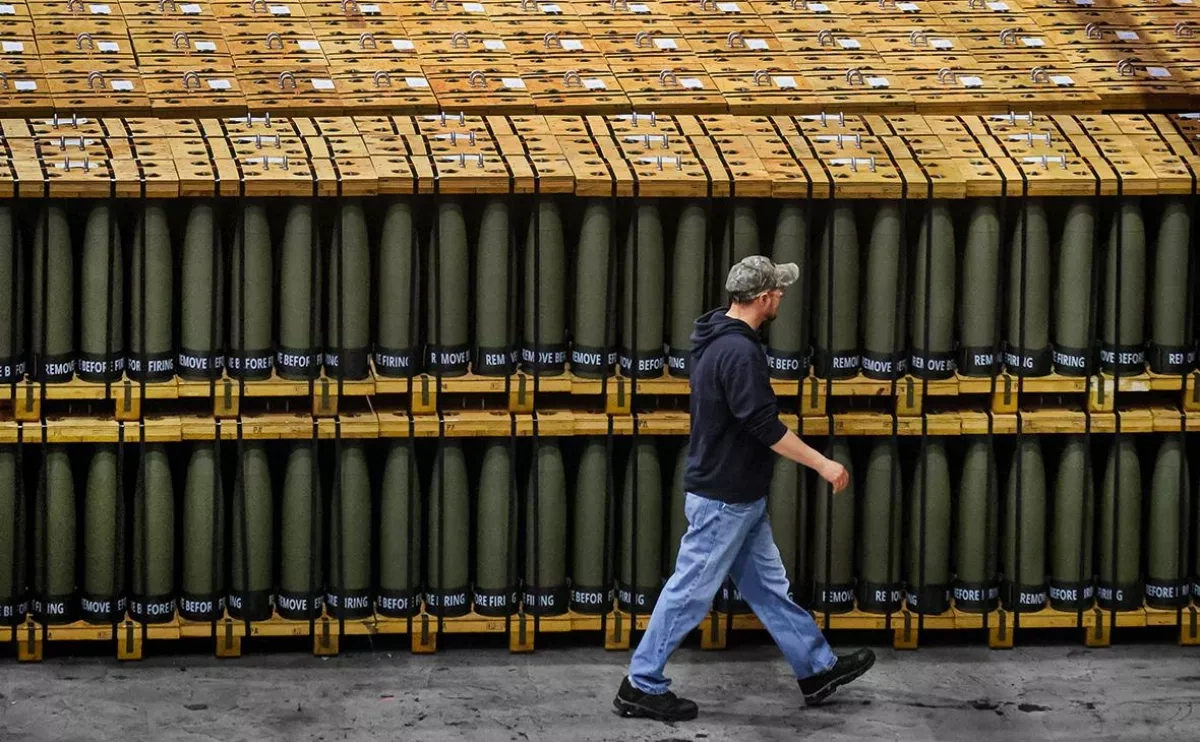 WSJ: Pentagon in talks with automakers to expand weapons production